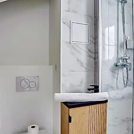 Superb Louvre Museum 2 Bedrooms 3* 巴黎